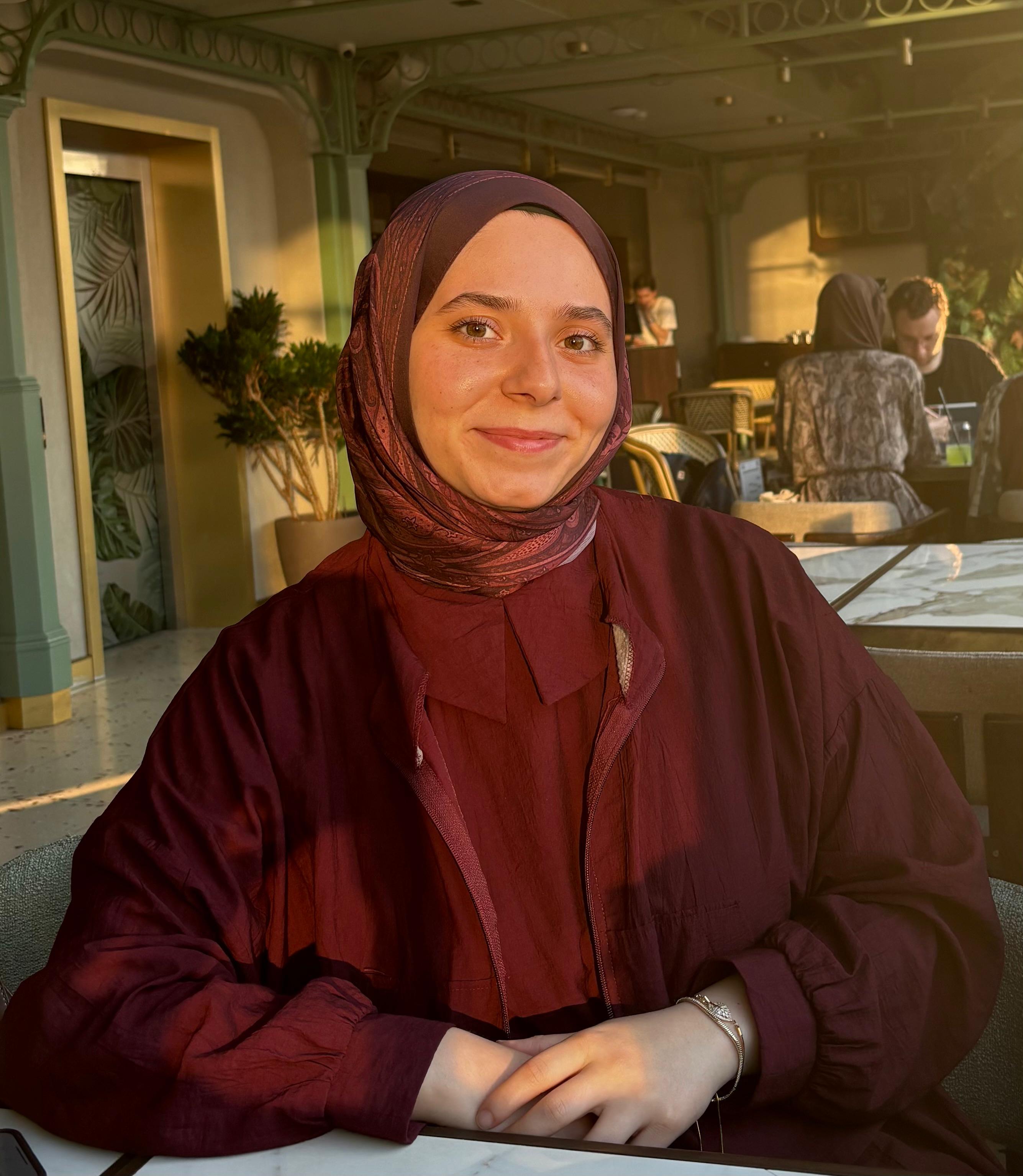 KADRİYE DİLARA TORLAK